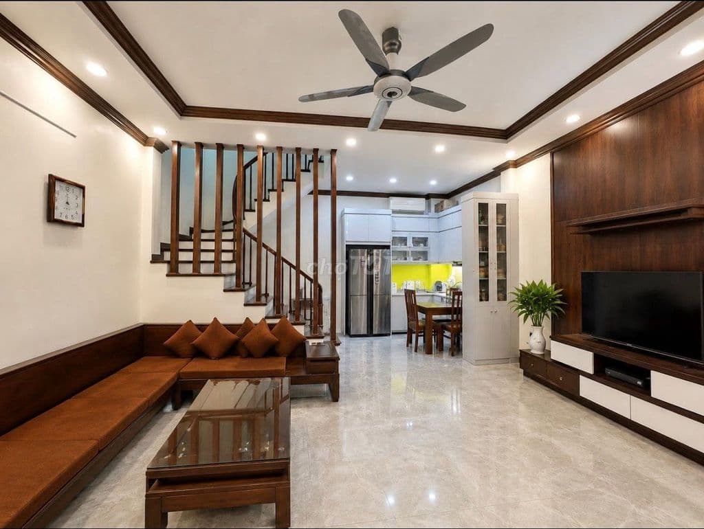 bán nhà 5 tầng Kim Đồng mới 8,68 tỷ - Ảnh 2