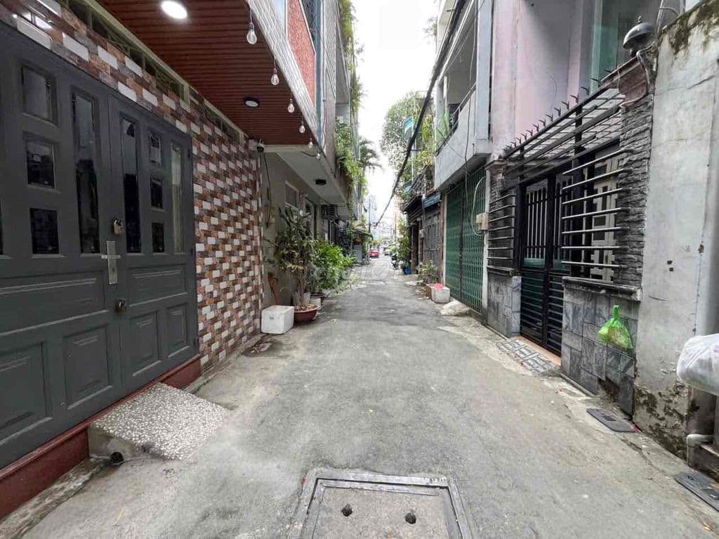 NHÀ 4 TẦNG - HẺM OTO- NGANG 5,7M - SÁT BẮC HẢI - Ảnh 2