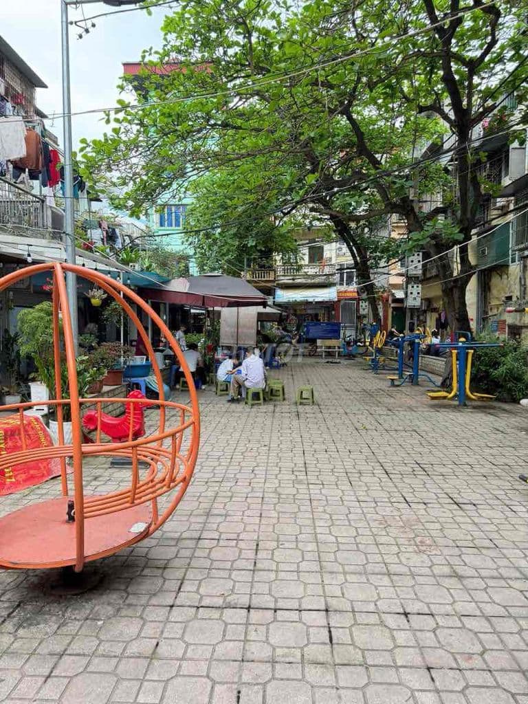 PHỐ MINH KHAI MÀ LÀM ĐƯỢC CẢ 3 PHÒNG NGỦ? LẠI CÒN GẦN ÔTÔ ĐỖ? Ở NGAY.