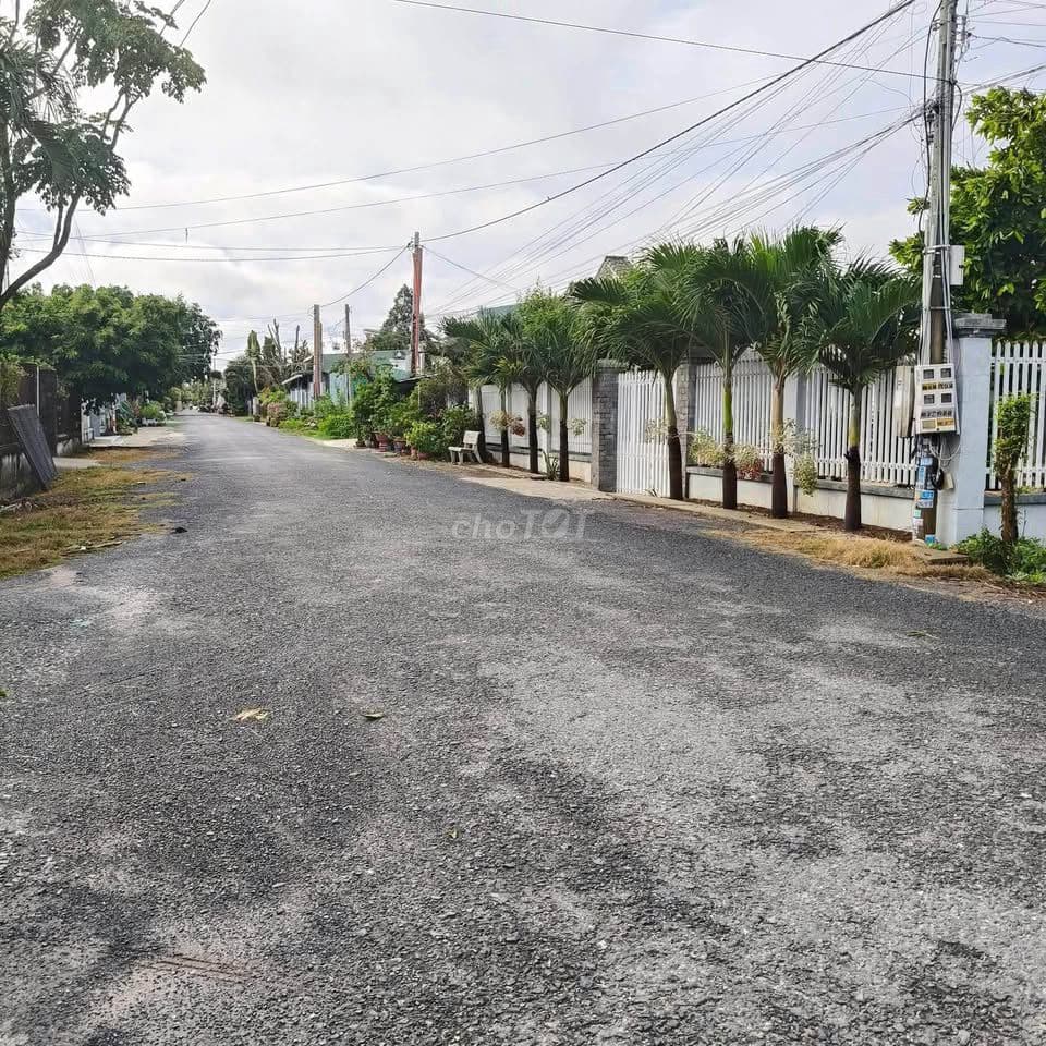 BÁN NHANH ĐẤT ĐẸP TẠI XÃ TÂN THÔNG HỘI, 310M2, SHR, 895TR