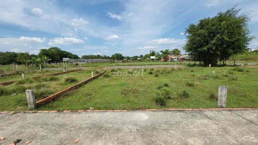Cần bán lô đất thổ cư 86m2 xã Tân Phú Trung, về An Sương 30p