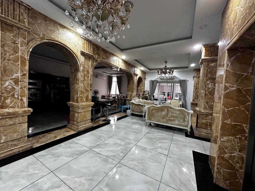 BÁN GÓC 2 MẶT TIỀN KHU VIP Cư Xá Tự Do - CMT8 RẺ HƠN THỊ TRƯỜNG 20%