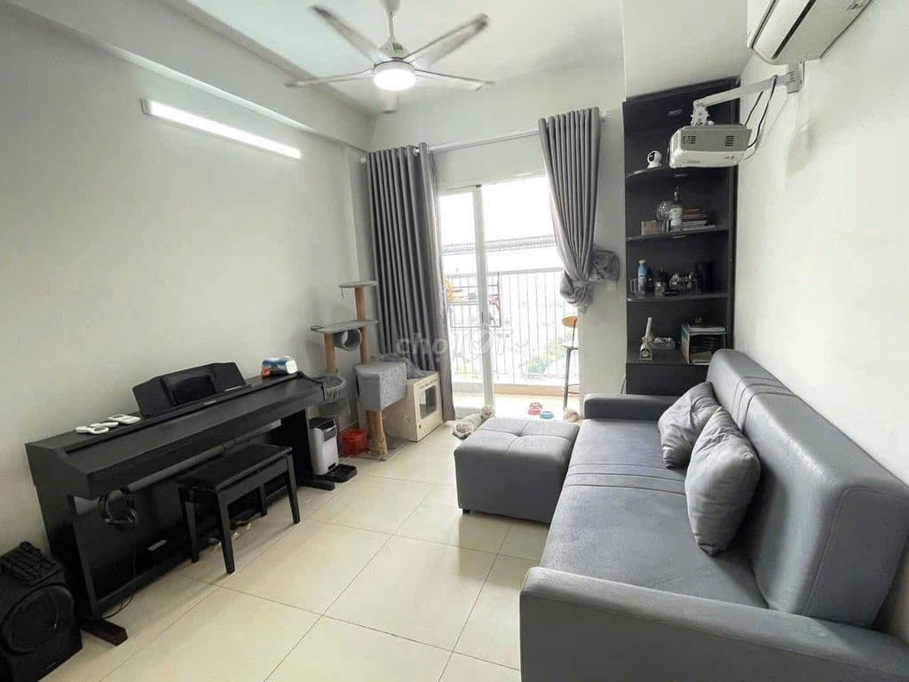Căn 2p ngủ Carillon 5, Lũy Bán Bích, TP giá 11tr/th, NT, Bancong rộng.