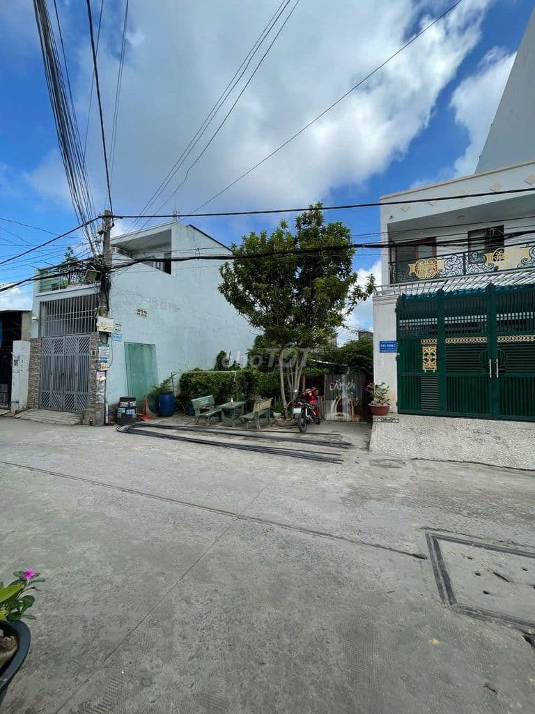 HẠ 1,6 TỶ BÁN LÔ ĐẤT HẺM 8M NGAY ĐƯỜNG VÕ VĂN VÂN 8X36M VUÔNG VỨC