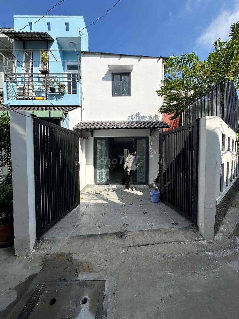 🏡 NHÀ GV DT KHỦNG -70,3M² 🏡 Ô TÔ ĐỖ CỬA - SHR - chỉ 4,95 t.ỷ - Ảnh 2