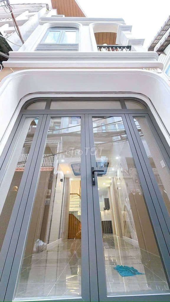 CHÍNH CHỦ BÁN NHÀ ĐƯỜNG KHÁNH HỘI giá 8,9 tỷ ( QUẬN 4 cũ ).