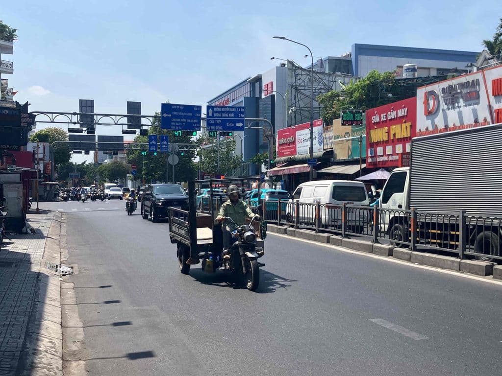 🔥MT HIẾM LÔ ĐẤT 250M2 - NGANG HƠN 8M HẺM SAU OTO A4 - CHỈ 60TỶ - Ảnh 2