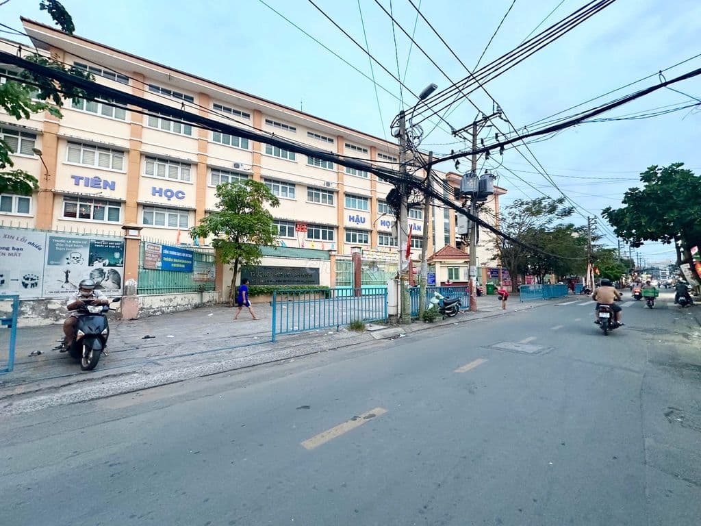 BÁN ĐẤT 65M2 FULL THỔ CƯ Ở HỒ VĂN LONG TÂN TẠO BÌNH TÂN CHỈ 2,55TY SHR