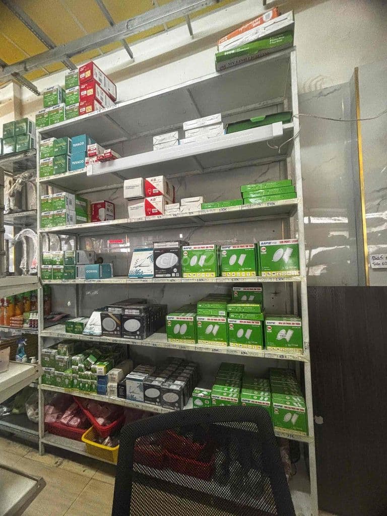 Sang cửa hàng điện nước Quận 12