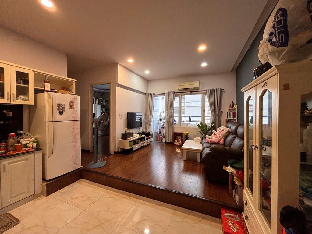 Cần bán căn hộ chung cư Khánh hội 2, 2PN, nhà mới, sang tên ngay