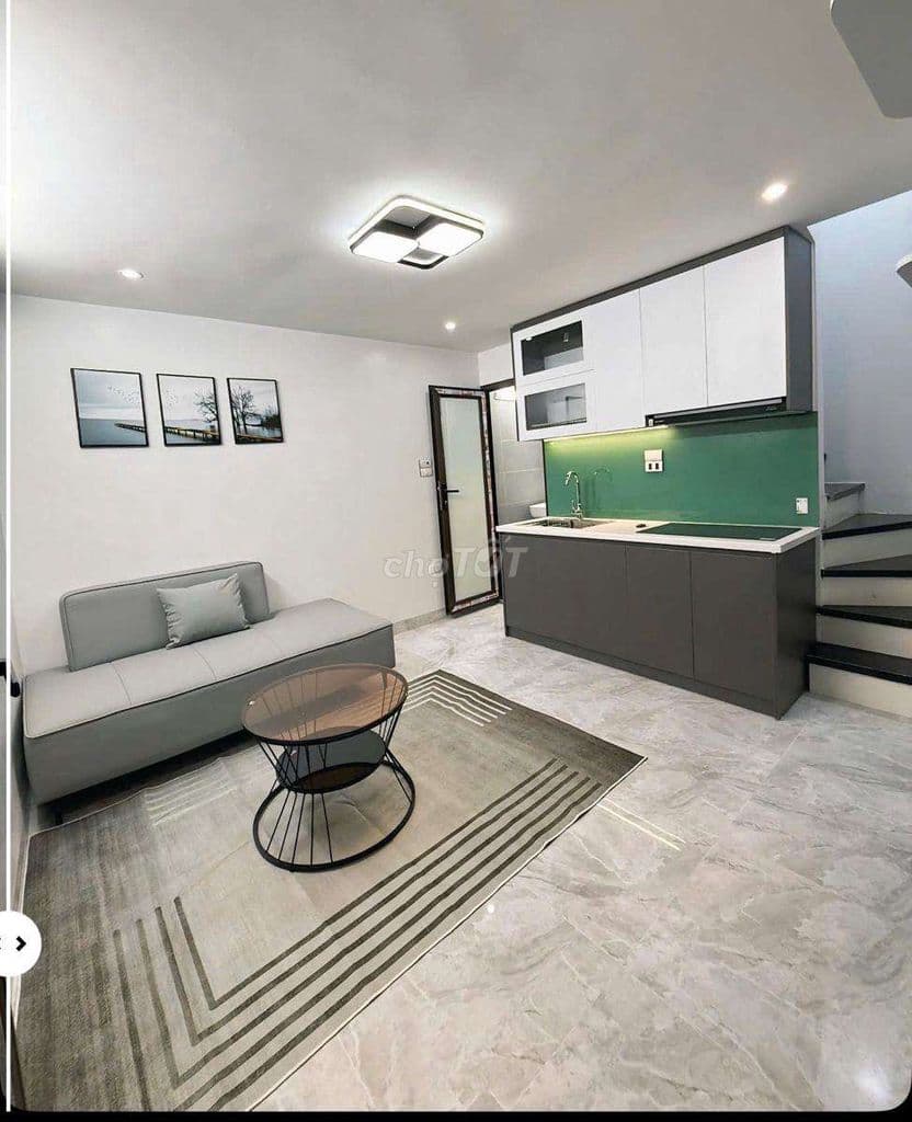 Gấp!!! 5.6tỷ nhà Bách khoa 19m2 5T 3N3WC