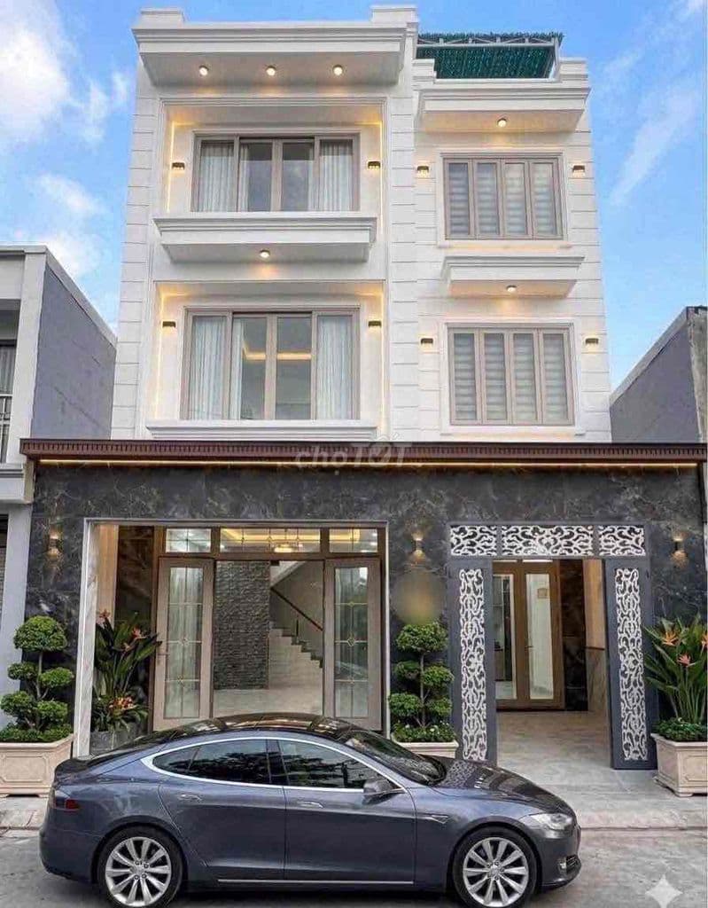 Bán Nhà 4 Tầng Ngay Chợ Hiệp Bình P. Hiệp Bình Chánh Tp Thủ Đức TpHcm