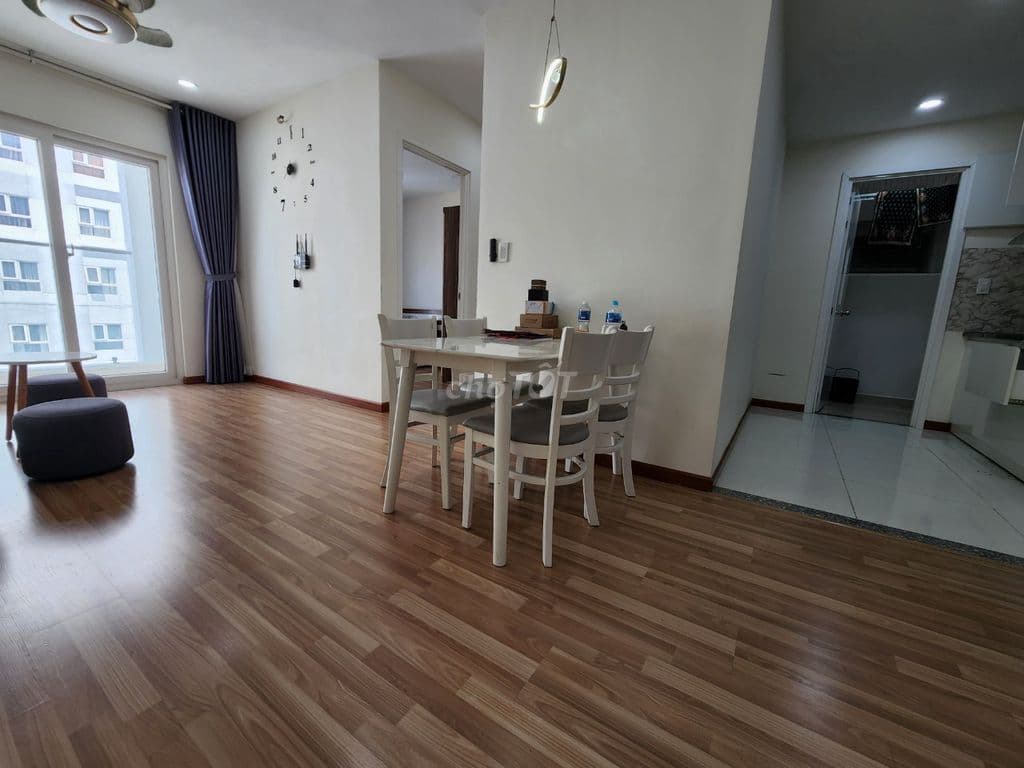Bán căn 2 phòng ngủ 2WC, view công viên, đầy đủ nội thất - Ảnh 2