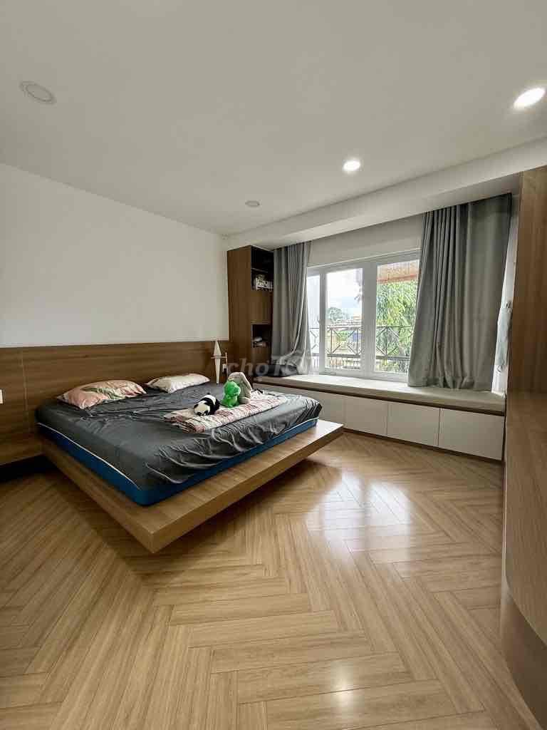 Bán căn hộ lầu 4 ngay MT Phạm Ngọc Thạch - 75m2 - Sổ riêng - Full nội - Ảnh 3