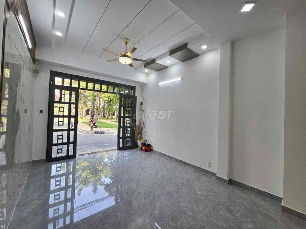 Mặt tiền nội bộ Bông sao ngay công viên 4mx12m 4 tấm SH riêng - Ảnh 2