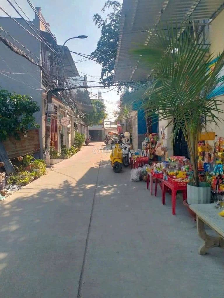 DT: 8.60 x 28 đất sổ hồng giá 7 tỷ 200 - Ảnh 3