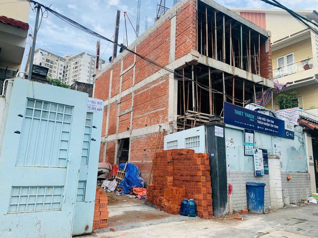 HOT-ĐẤT BÌNH THỌ-SÁT ĐẶNG VĂN BI-NGANG KHỦNG 6M-XÂY DỰNG CAO TẦNG-