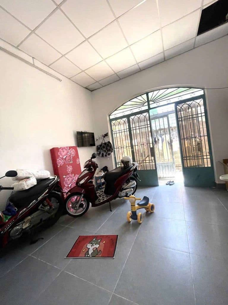 4,45 TỶ ,NHÀ C4 LINH TRUNG – NGAY HOÀNG DIỆU 2 – 4.45 TỶ