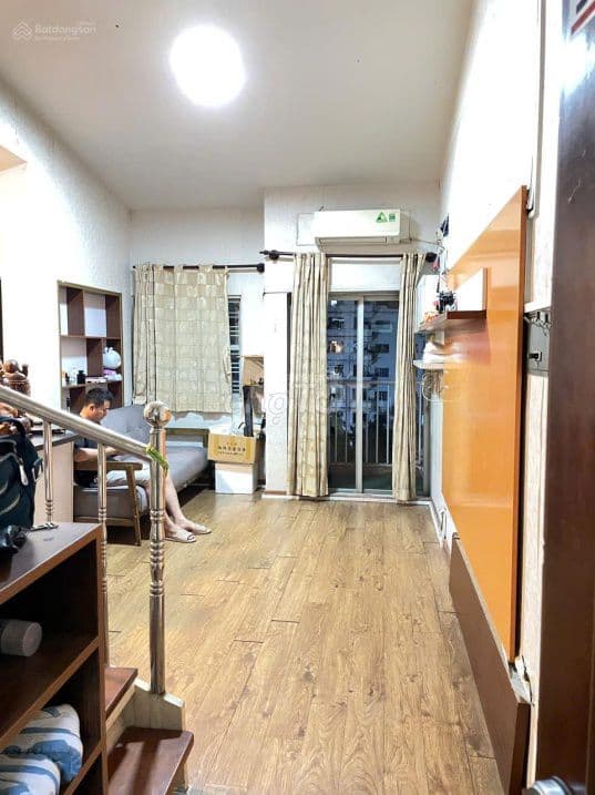 Căn góc Penthouse Hưng Vượng 1, Q7, 120m2, 3PN, 2 ban công thoáng mát