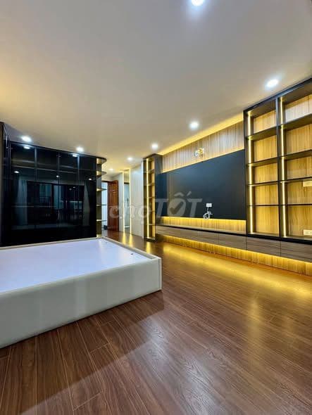 Bán Toà nhà văn phòng 7 tầng thang máy Đền Lừ, ô tô tránh, 50m2, MT 4. - Ảnh 3