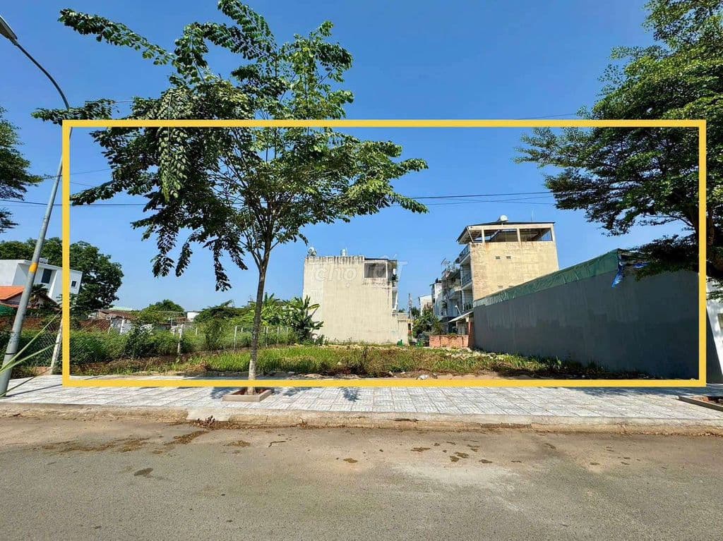 Cần bán lô đất biệt thự ở đường bưng ô thoàn phường Phú Hữu quận 9