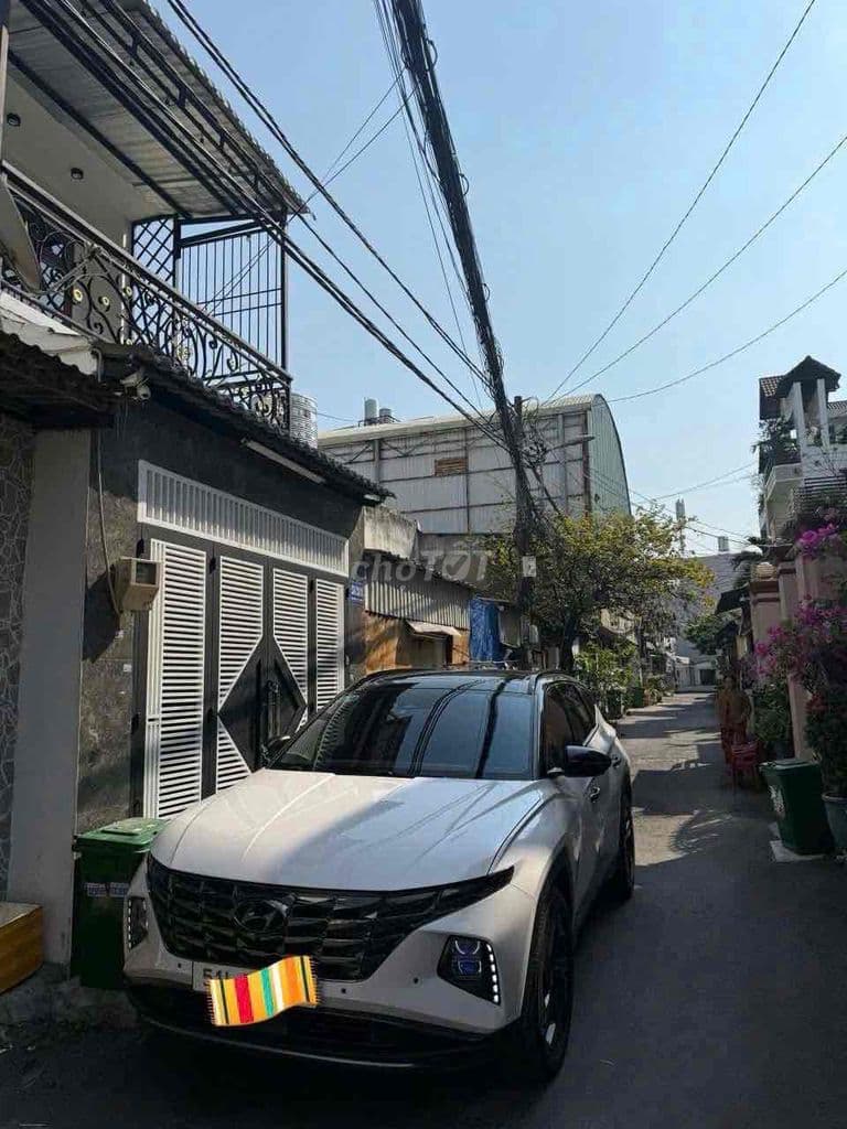 Hàng Hiếm khó Tìm - Xe hơi thông - 50m2 chỉ hơn 5T - Nhà mới ở Liền