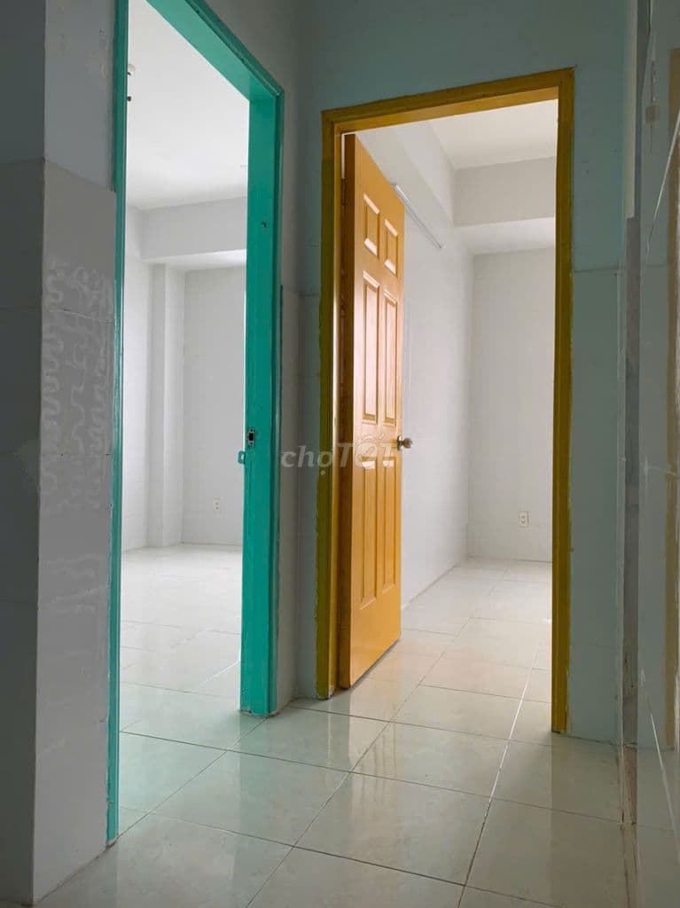 Bán căn hộ Bàu Cát 2 Tân Bình - lầu 2, 2PN 1WC giá 2,4 tỷ VNĐ - Ảnh 2