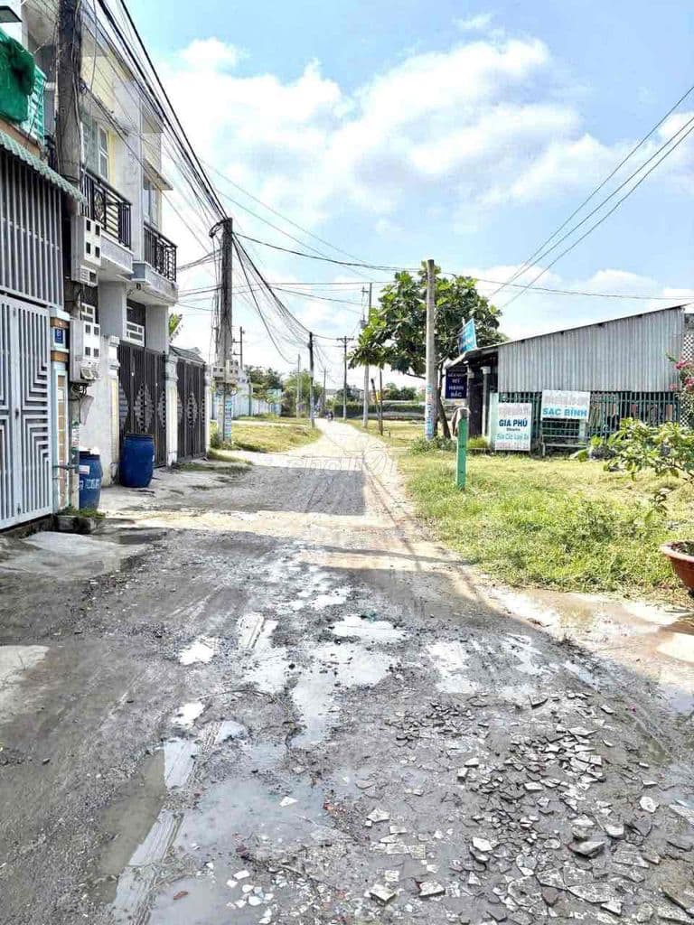 Chủ nhà cần tiền lo chuyện gia đình bán gấp nhà 4x10m giá 925tr - Ảnh 2