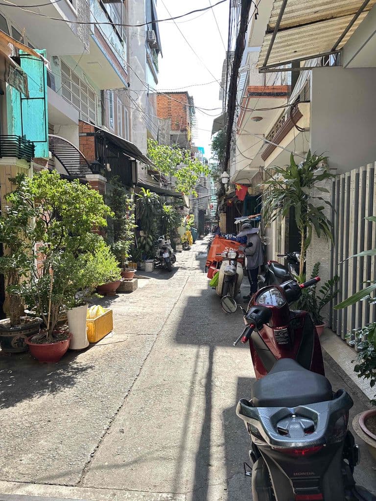 Bán nhà SC: 105/43 Lê Hồng Phong Q10| 3,5 X 8- 3 Tầng | 4,7 Tỷ