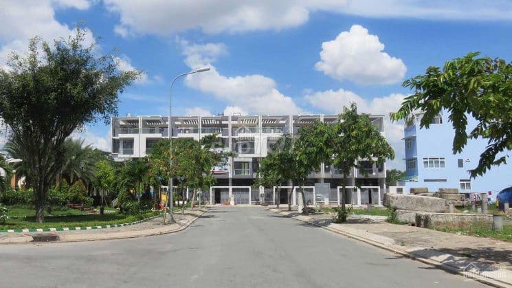 Bán nhà phố KDC Dương Hồng, đường Nguyễn Văn Linh giá 11 tỷ - Ảnh 3