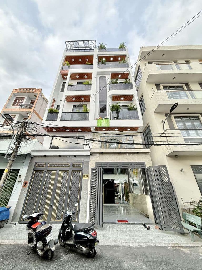 Siêu Phẩm 4 tầng Có Ô Chờ Thang Máy 1/ Trung Mỹ Tây 09