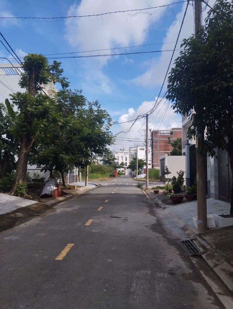 Bán vài nền đất ngay quốc lộ 50 gần bxq8 - Ảnh 3