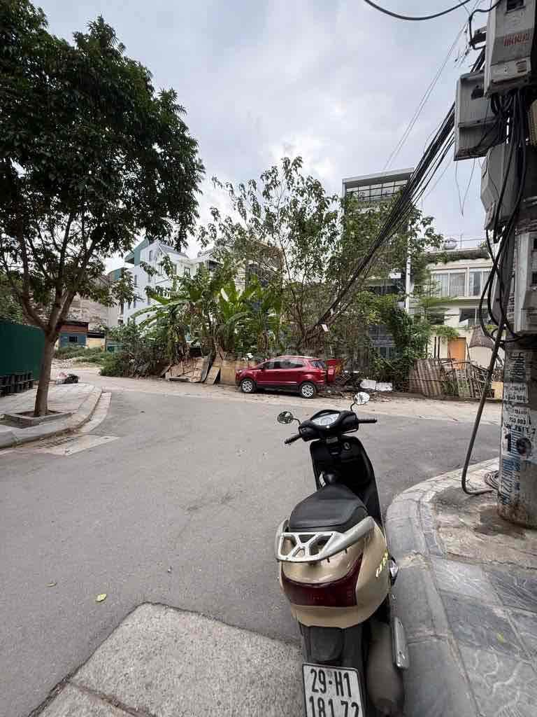 🌺🌺🌺BỒ ĐỀ NGỌC THỤY MẢNH ĐẤT HIẾM - DIỆN TÍCH VỪA PHẢI PHÙ HỢP VỚI THIẾ - Ảnh 3