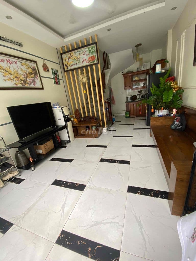 CHUYỂN CÔNG TÁC CẦN BÁN NHÀ