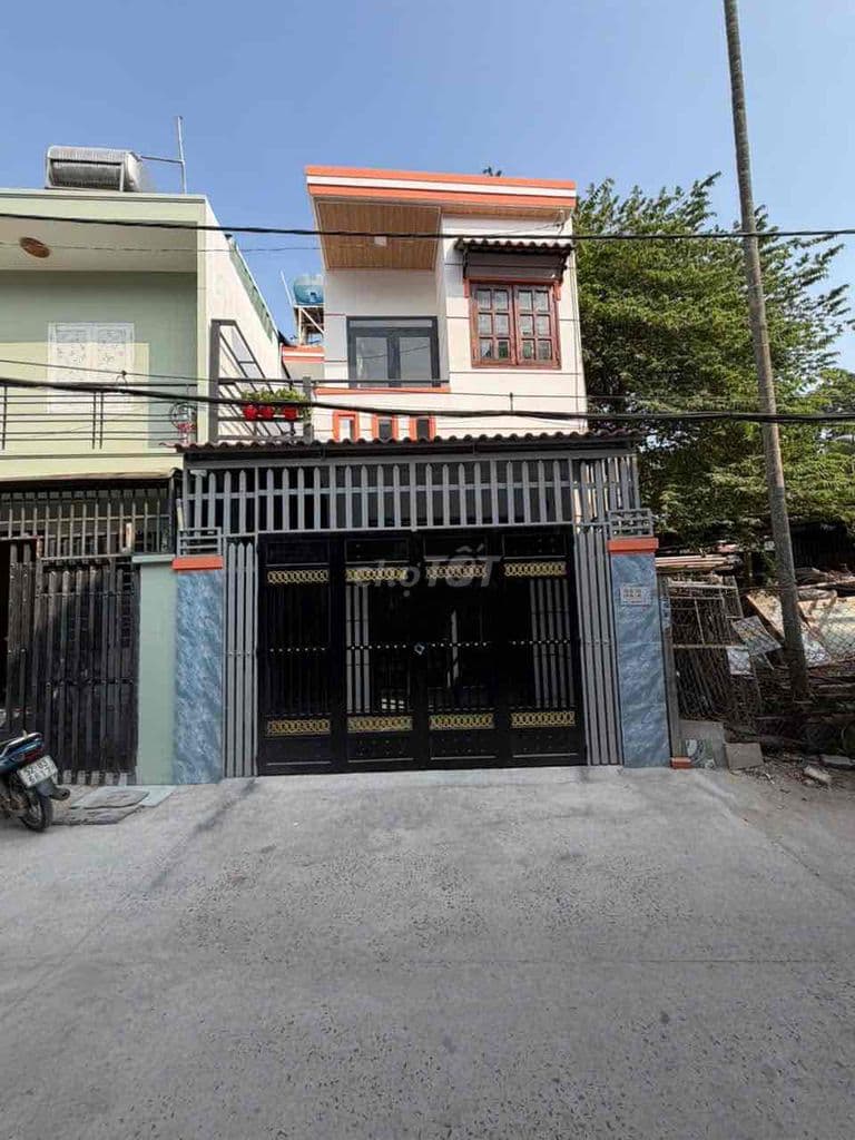 chính chủ cần bán nhà SHR Đường xe hơi thông