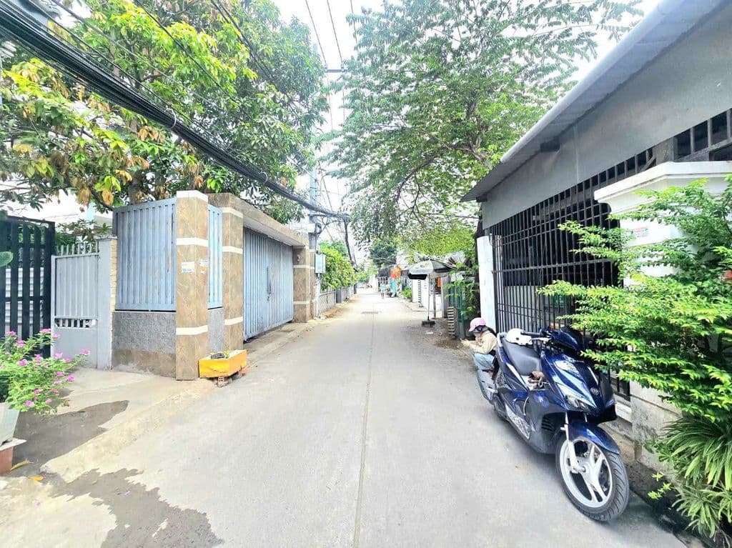 ✨️✨️NHÀ 2 LẦU MẶT TIỀN HẺM KINH DOANH KẾ Q7 - Ảnh 2