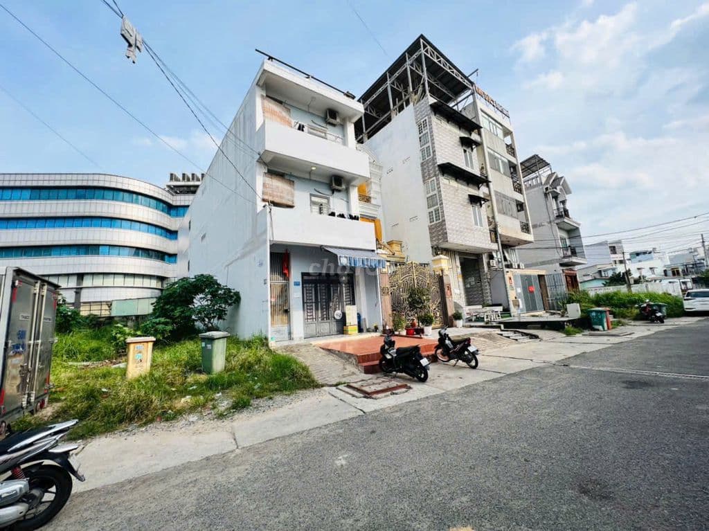 ĐẤT XÂY CHDV CAO CẤP NGAY CHỢ THỦ ĐỨC - DT 7 X 26M SẴN GPXD HẦM 6 TẦNG - Ảnh 3