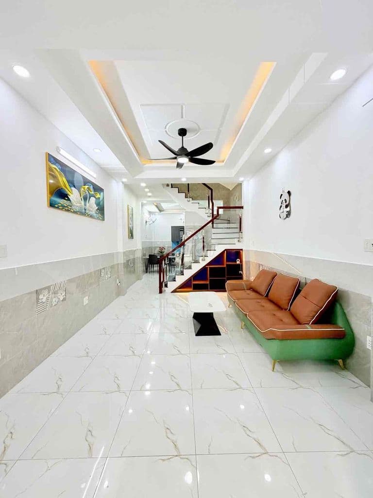MẶT TIỀN XE HƠI THÔNG - 50M2 - PHAN HUY ÍCH - CHỈ HƠN 5 TỶ