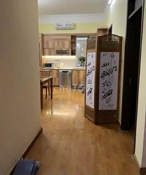 Bán căn hộ 3PN, 2WC, 74m2 tại Vĩnh Hồ, Đống Đa, Hà Nội, giá 12,7 tỷ