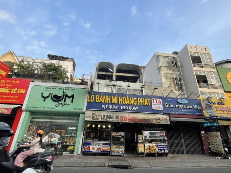 Mặt Tiền HOÀNG HOA THÁM ngang 6,5 x 29m - Ảnh 2