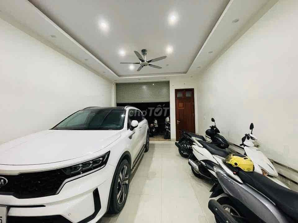 PHÂN LÔ NGUYỄN KHÁNH TOÀN- Ô TÔ VÀO NHÀ - DT 50m2 5 TẦNG - HƠN 15 tỷ - Ảnh 2