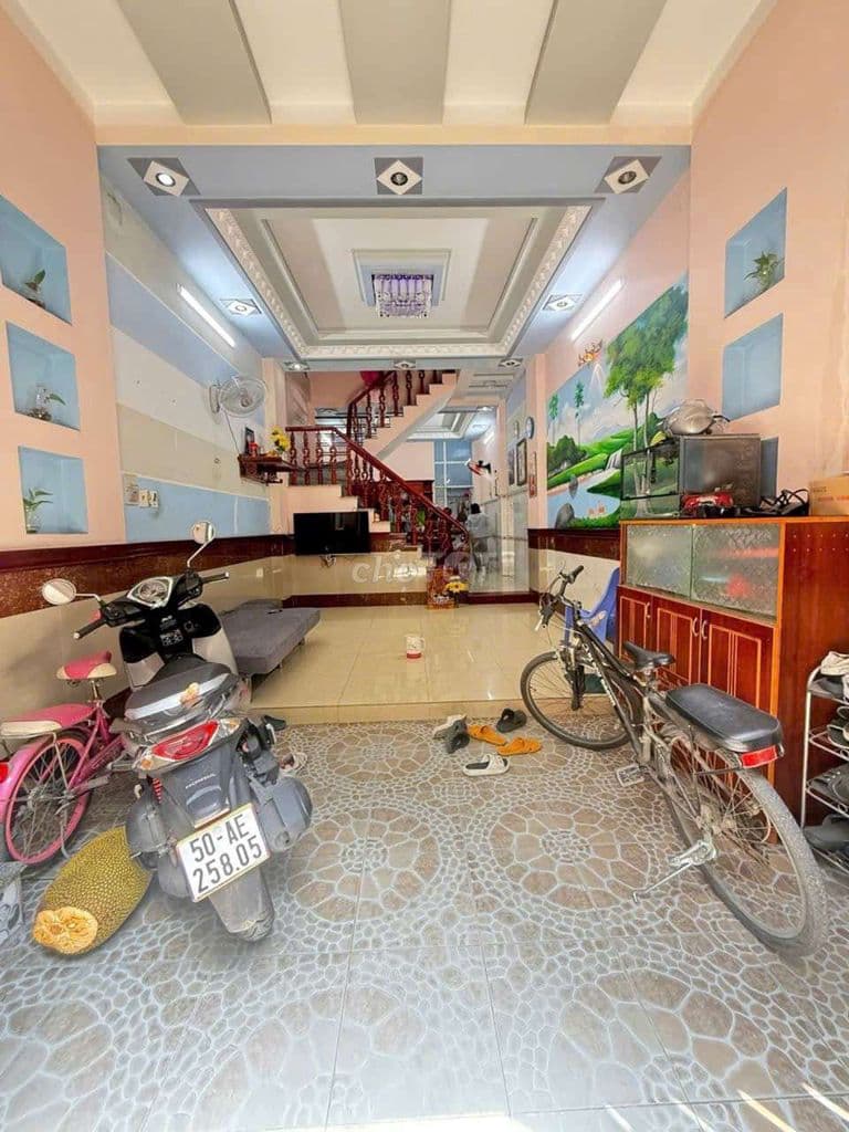 Nhà 3 tầng đường LÂM THỊ HỐ,P. TÂN CHÁNH HIỆP Q12. dt 55m2.Hẻm ôtô - Ảnh 3
