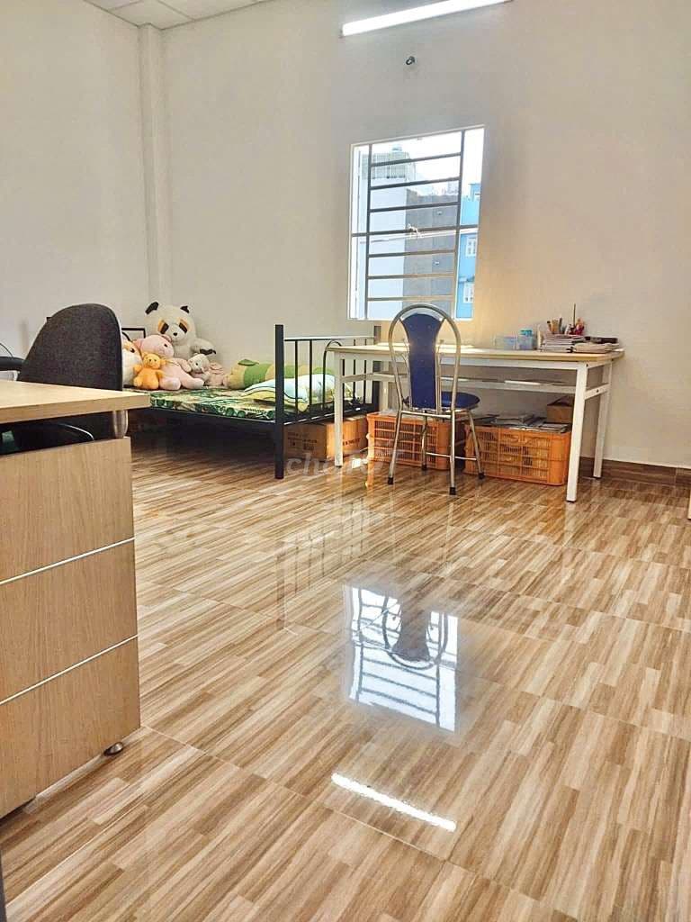 Bán Nhà: Huỳnh Văn nghệ , Ngang 5M , 80M2 ,Giá : 6.4Tỷ - Ảnh 2