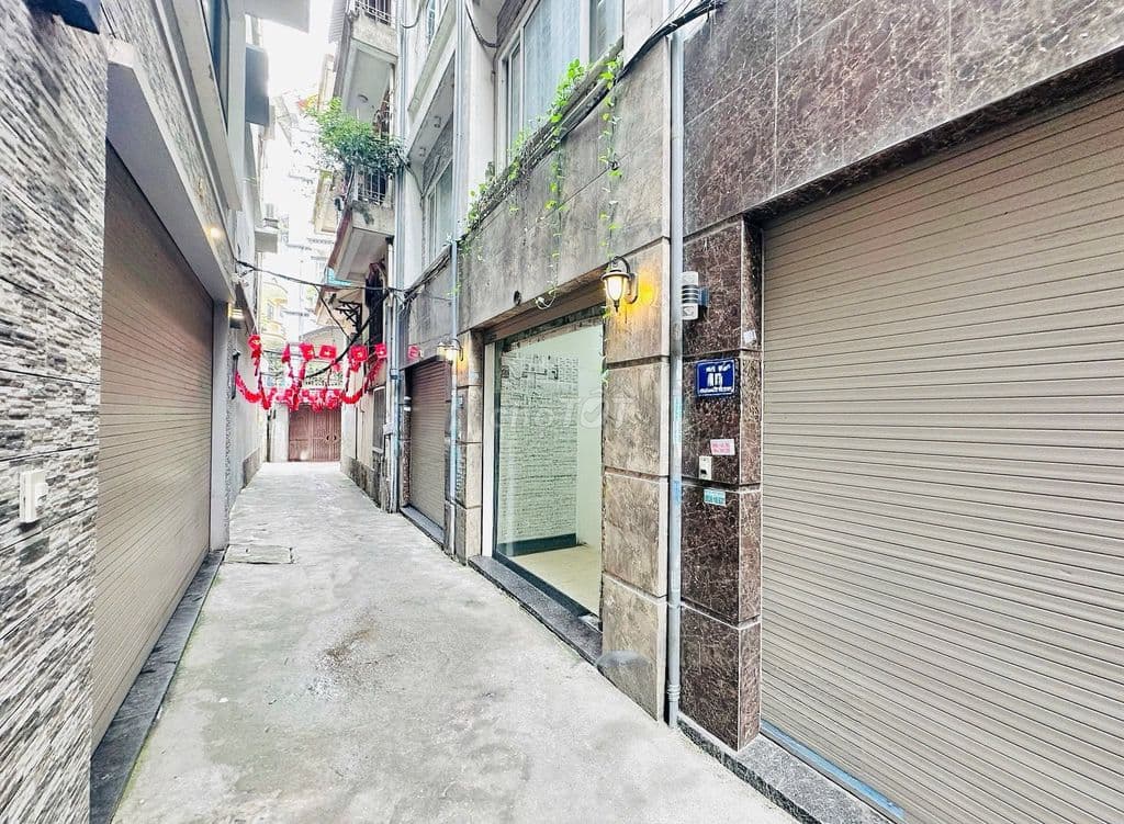 Bán Nhà Pháo Đài Láng ngõ xe ba gác, 6T thang máy, ở luôn 43m2.