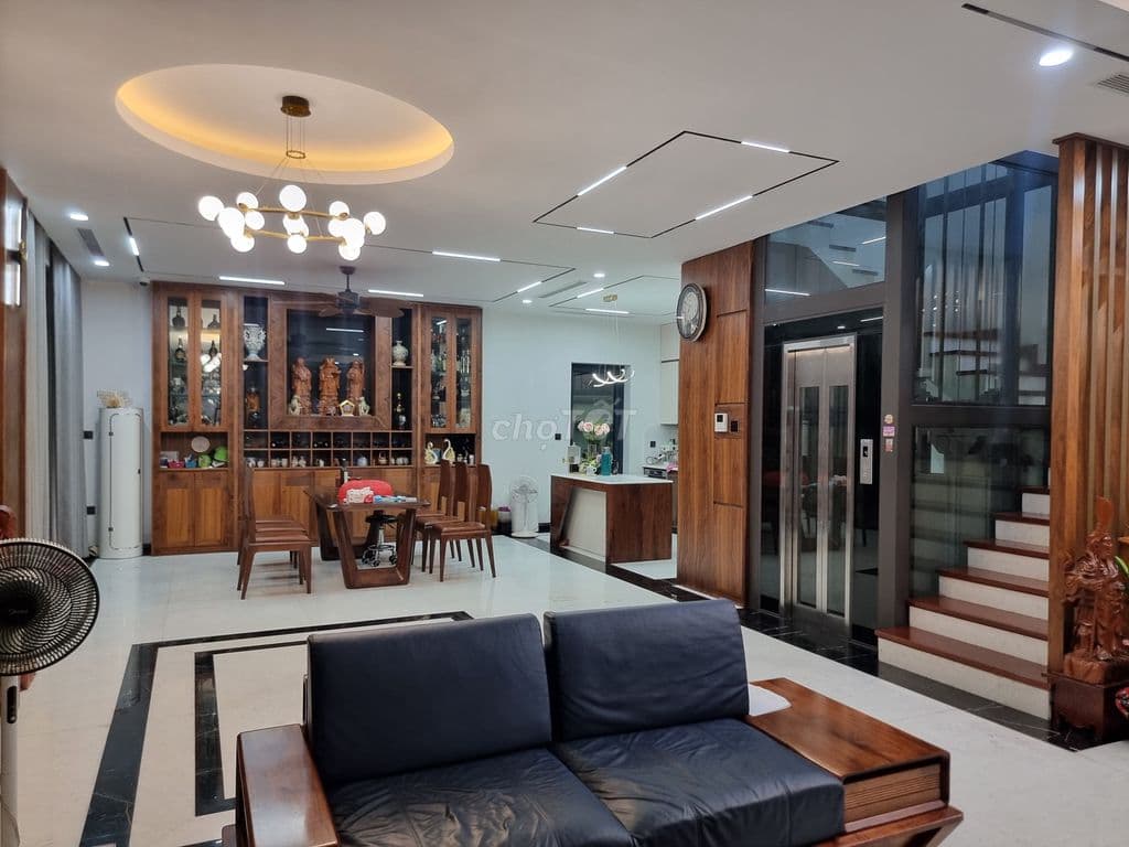 Bán biệt thự 208m² 4T lô góc KĐT Dương Nội thang máy nội thất cao cấp - Ảnh 2