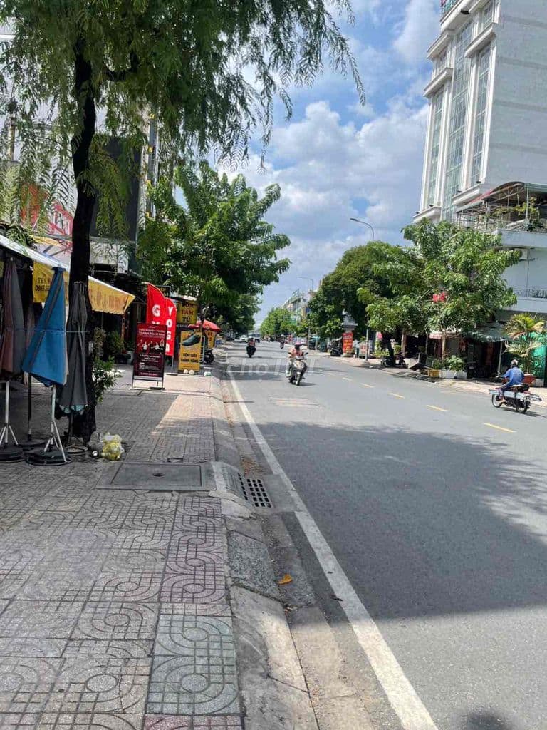 MẶT TIỀN TÂN SƠN NHÌ – NỞ HẬU ĐẠI CÁT – DÒNG TIỀN ỔN ĐỊNH
