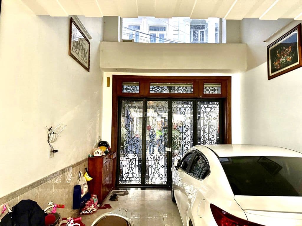 HOÀNG BẬT ĐẠT-P15-TB-ĐƯỜNG 8M-4 TẦNG BTCT-56M2 - KHU VIP AN NINH.