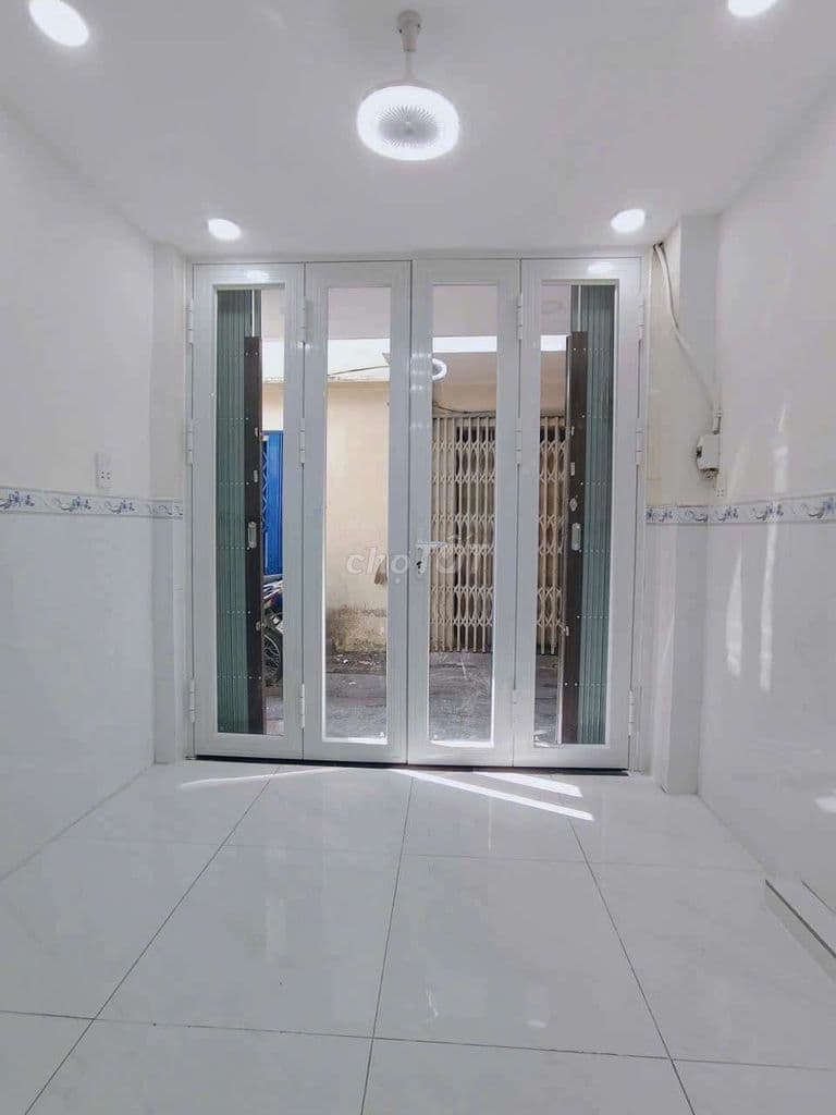 🌹1% anh chị,nhà 3 tầng ngay lê đại hành và nguyễn chí thanh Q11 - Ảnh 3