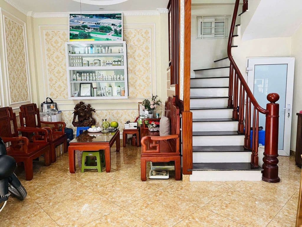 Ngoại Giao Đoàn, 15m ra oto, có bãi gửi, xây mới vài năm, 39m*5T - Ảnh 2