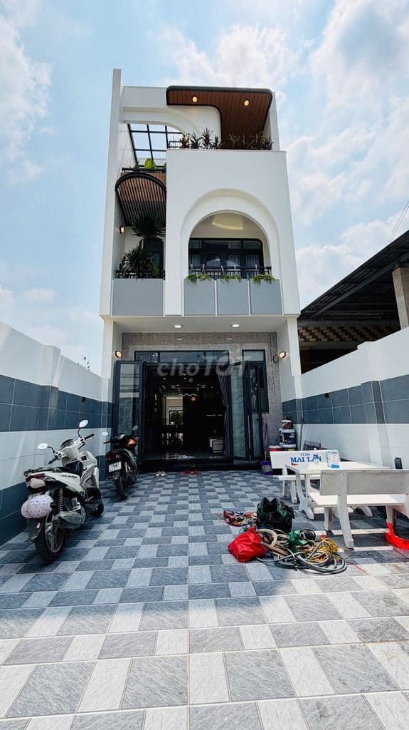 🔥 XEM LÀ MÊ - SIÊU PHẨM NHÀ 2 LẦU – ĐẸP ĐỘC ĐÁO KHÔNG ĐỤNG HÀNG